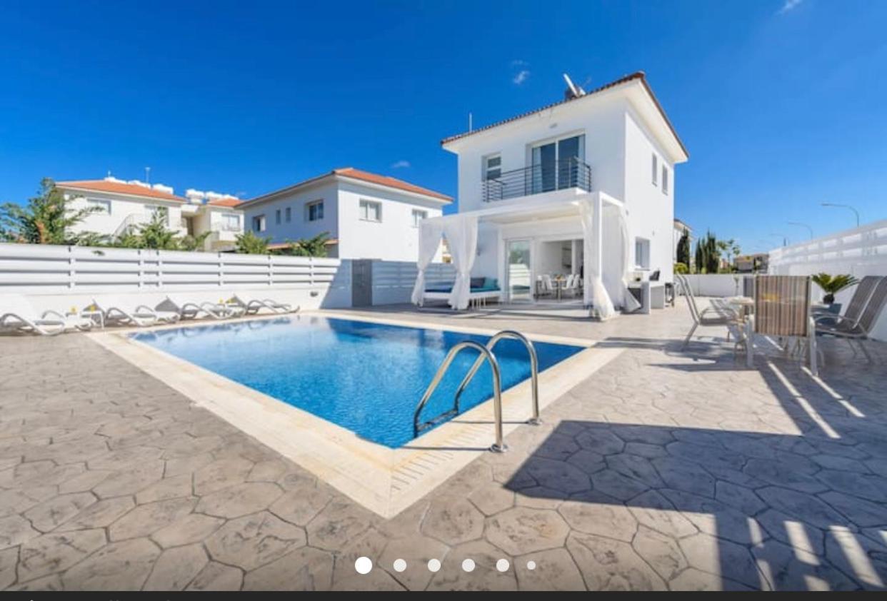 Villa Kolibri- Mythical Sands Paralimni Ngoại thất bức ảnh