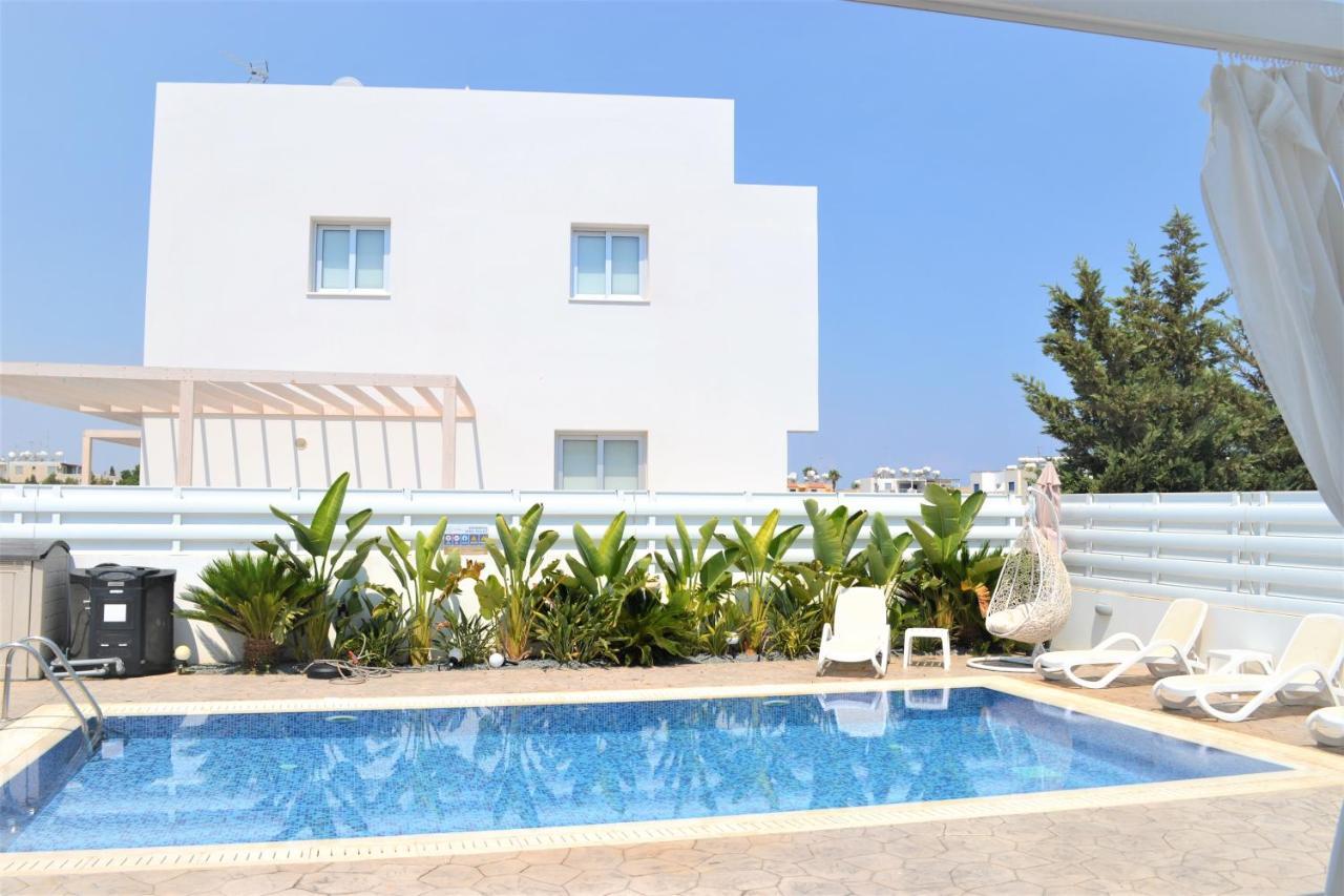 Villa Kolibri- Mythical Sands Paralimni Ngoại thất bức ảnh