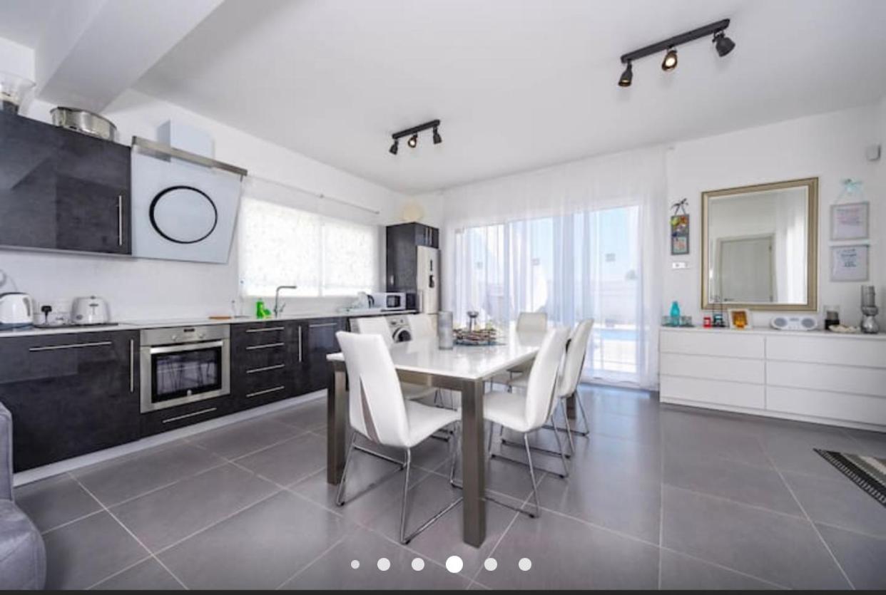 Villa Kolibri- Mythical Sands Paralimni Ngoại thất bức ảnh