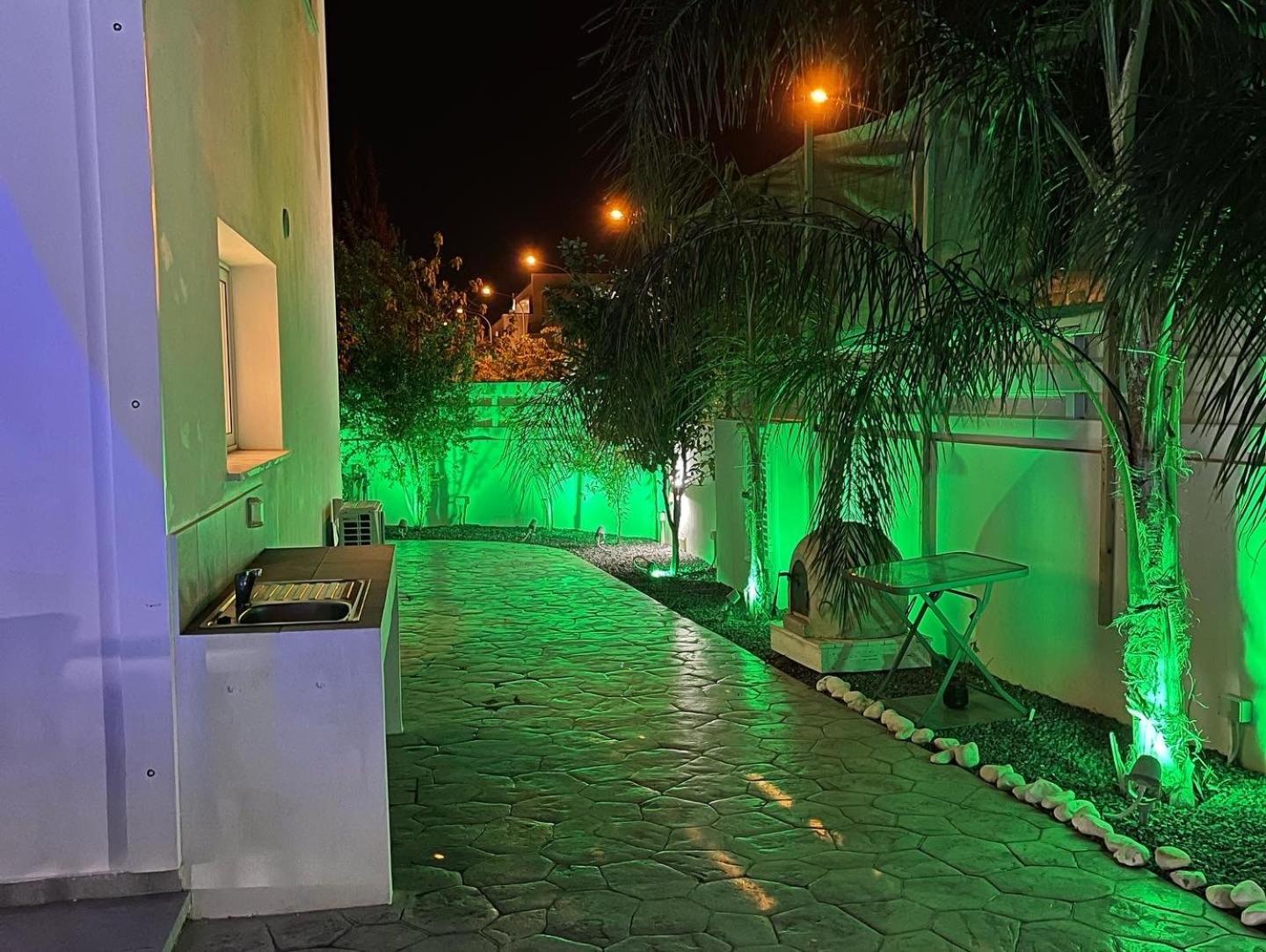 Villa Kolibri- Mythical Sands Paralimni Ngoại thất bức ảnh